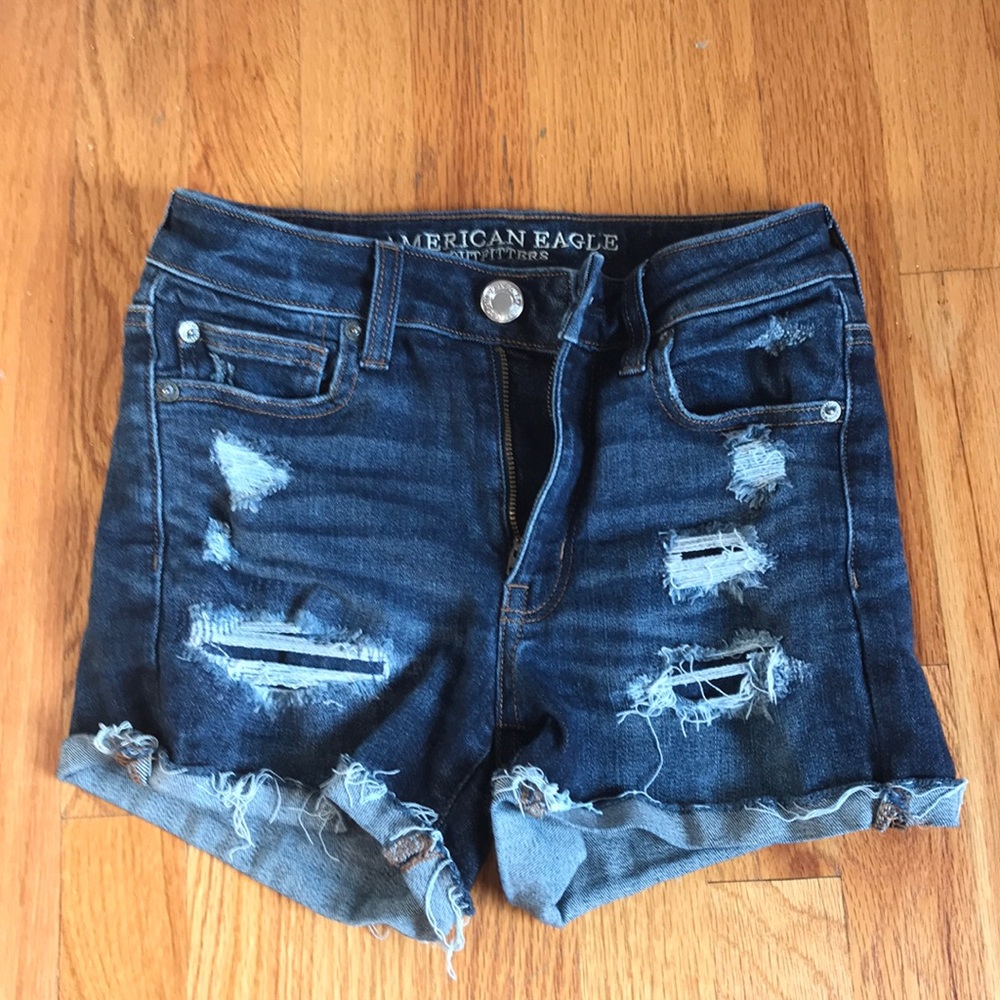 American Eagle Size 2 Jean Shorts